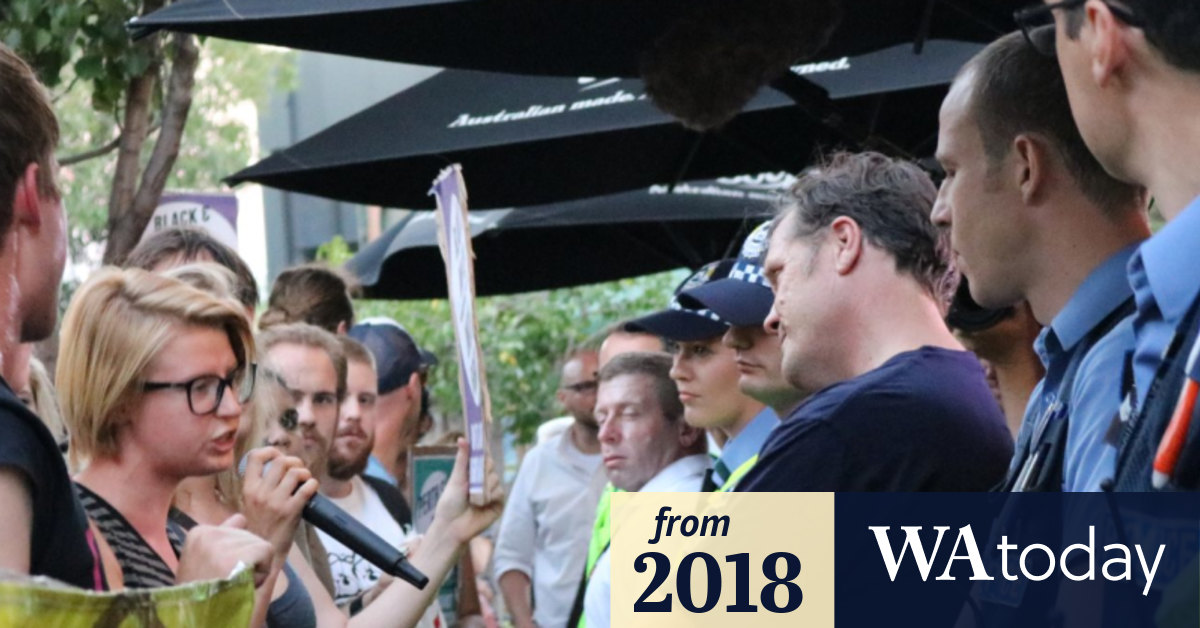 Pauline Hanson v protesters WA activists